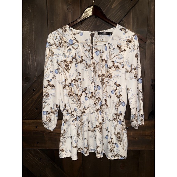 BKE Tops - BKE Buckle Womens Medium M Sheer Blouse Floral Cover Top‎ Shirt